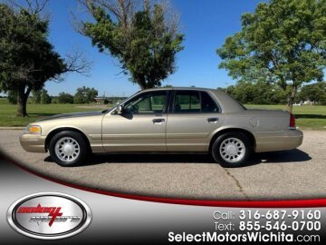 2000 Ford Crown Victoria