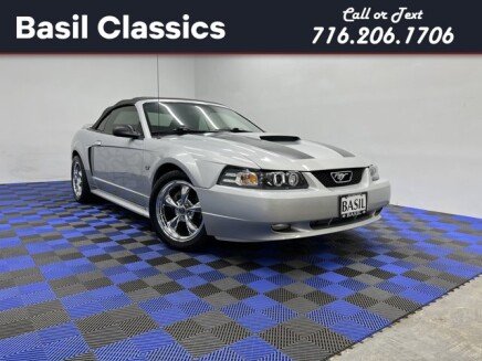 Photo 1 for 2000 Ford Mustang GT