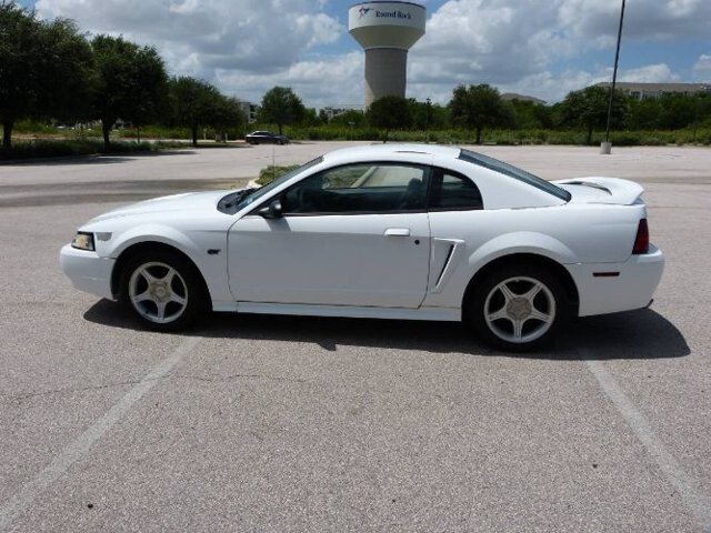 2000 Ford Mustang GT