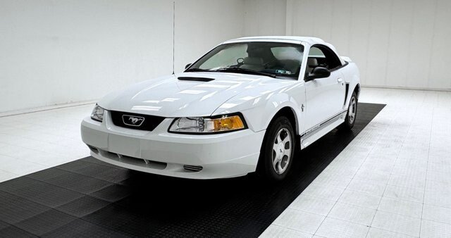 2000 Ford Mustang Convertible