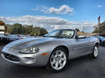 2000 Jaguar XK8 Convertible