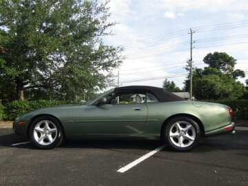 2000 Jaguar XK8