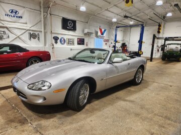 2000 Jaguar XK8 Convertible