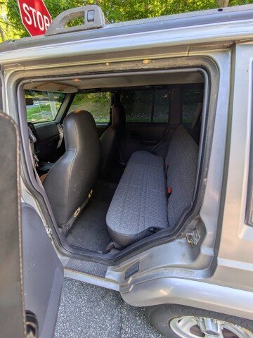 2000 Jeep Cherokee 4WD Sport 4-Door