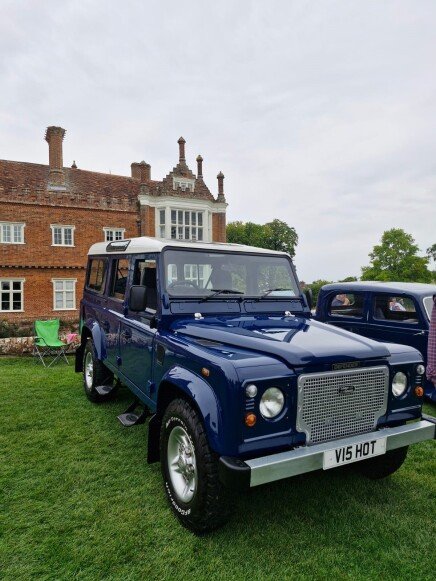 Photo 1 for 2000 Land Rover Defender 110 for Sale by Owner