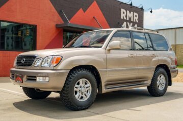 2000 Lexus LX 470 4WD