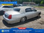 Thumbnail Photo 4 for New 2000 Lincoln Town Car Signature