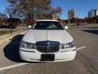 Thumbnail Photo 1 for 2000 Lincoln Town Car