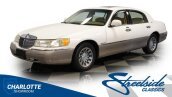2000 Lincoln Town Car