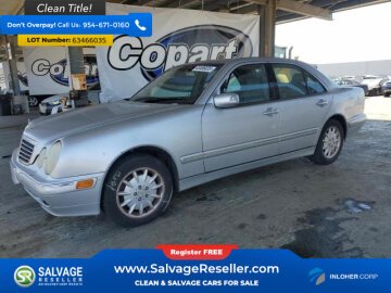 2000 Mercedes-Benz E320 Sedan