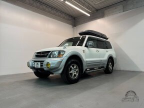 2000 Mitsubishi Pajero