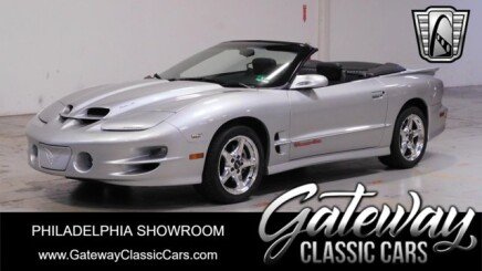 Photo 1 for 2000 Pontiac Firebird