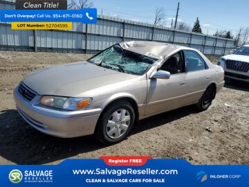 New 2000 Toyota Camry