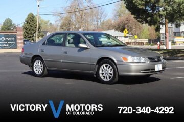 2000 Toyota Camry