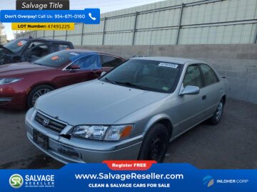 New 2000 Toyota Camry