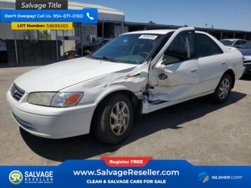 2000 Toyota Camry