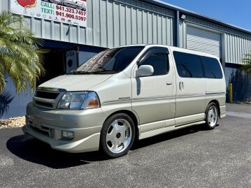 2000 Toyota Hiace