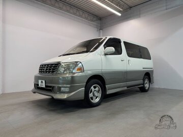 2000 Toyota Hiace