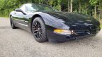 Thumbnail Photo 2 for 2001 Chevrolet Corvette