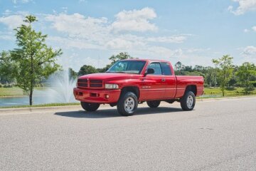 2001 Dodge Ram 1500 Truck