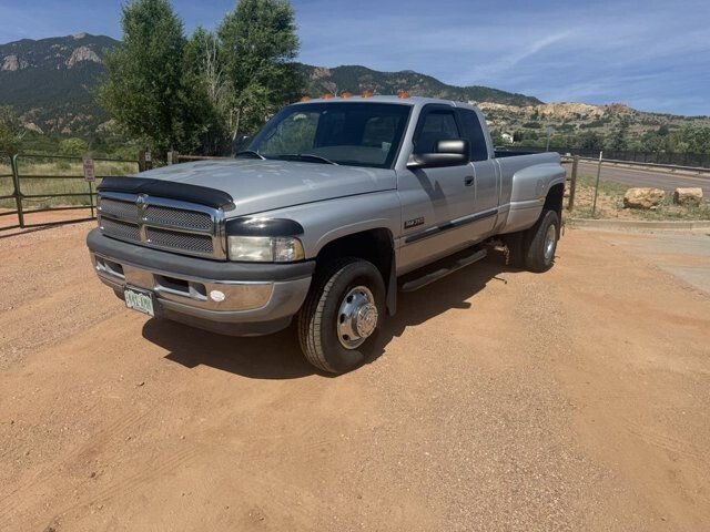 2001 Dodge Ram 3500 Truck