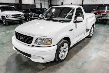 2001 Ford F150 2WD Regular Cab Lightning
