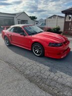 Thumbnail Photo 3 for 2001 Ford Mustang