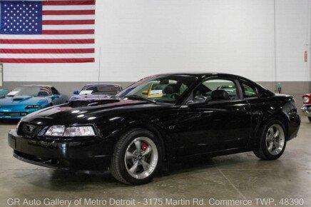 Photo 1 for 2001 Ford Mustang