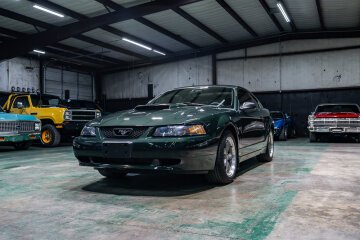 2001 Ford Mustang Bullitt Coupe