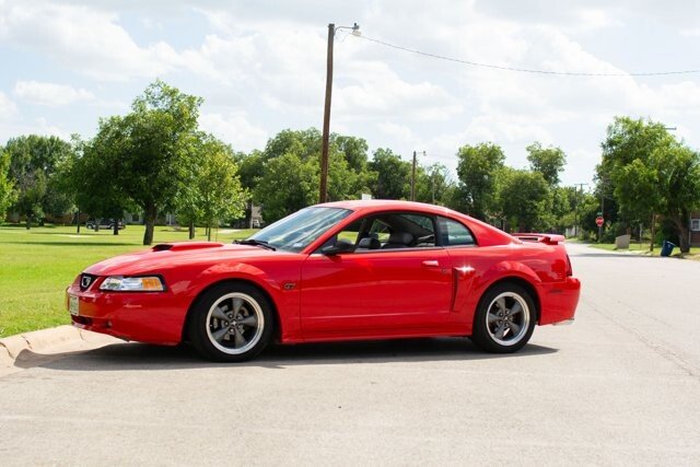 2001 Ford Mustang GT Coupe