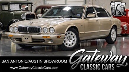 Photo 1 for 2001 Jaguar XJ8 L