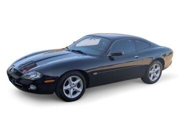 2001 Jaguar XK8 Coupe