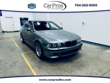 2002 BMW M5