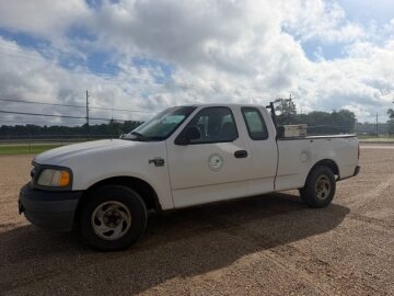 2002 Ford F150 2WD SuperCab