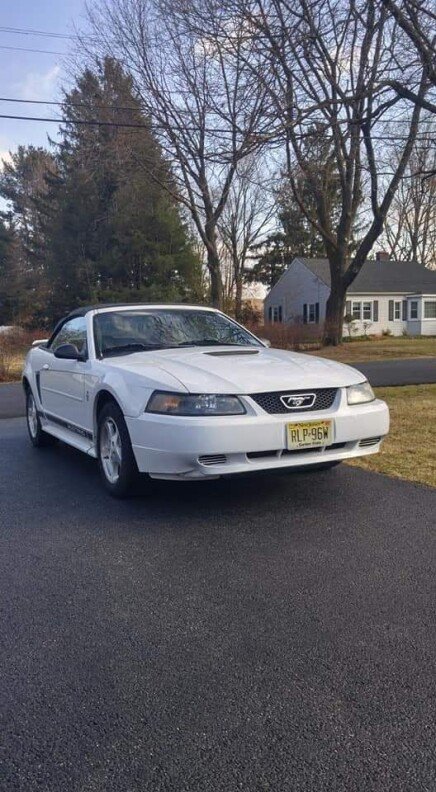 Photo 1 for 2002 Ford Mustang Convertible for Sale by Owner
