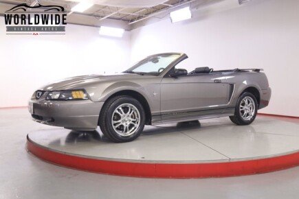 Photo 1 for 2002 Ford Mustang Convertible