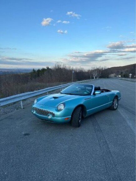 Photo 1 for 2002 Ford Thunderbird