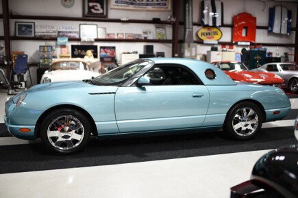Photo 1 for 2002 Ford Thunderbird