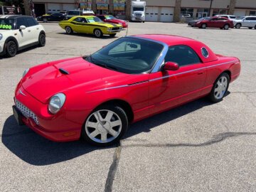 2002 Ford Thunderbird