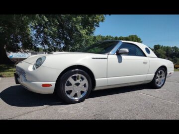 2002 Ford Thunderbird