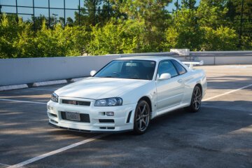 2002 Nissan Skyline