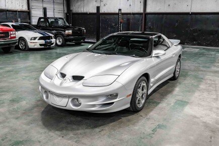 Photo 1 for 2002 Pontiac Firebird Firehawk