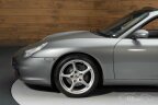 Thumbnail Photo 5 for 2002 Porsche 911