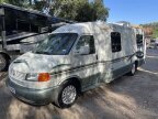 Thumbnail Photo 2 for 2002 Volkswagen Eurovan Camper