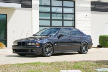2003 BMW M5
