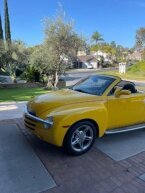 Thumbnail Photo 3 for 2003 Chevrolet SSR