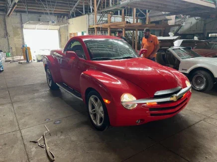 Photo 1 for 2003 Chevrolet SSR