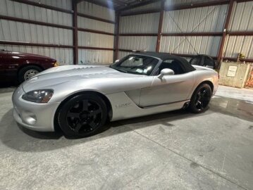 2003 Dodge Viper