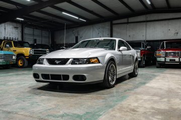 2003 Ford Mustang Cobra Coupe