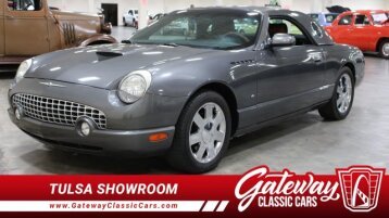2003 Ford Thunderbird